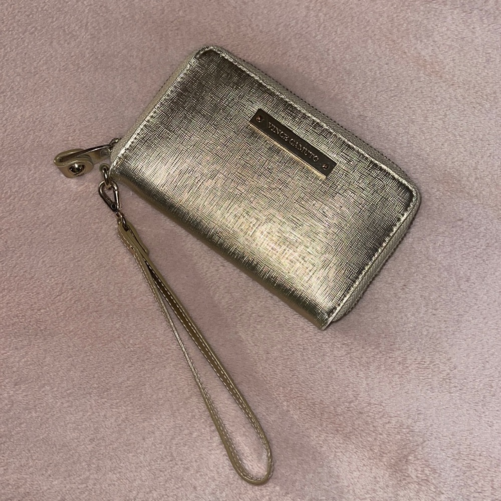 Vince Camuto Wristlet
